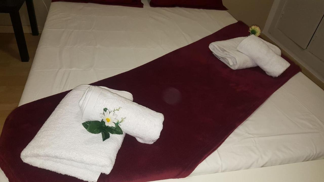 Precioso Apartamento A Menos De 100M De La Playa Roses Eksteriør billede